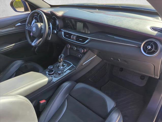 Used 2019 Alfa Romeo Stelvio Quadrifoglio w/ Driver Assist Dynamic Package image 23