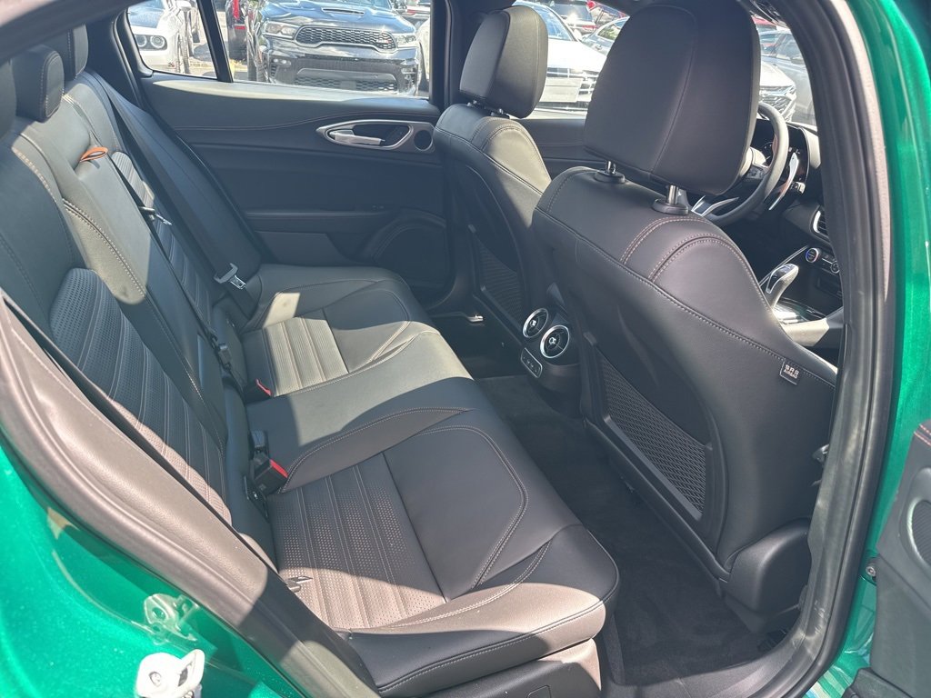 New 2025 Alfa Romeo Giulia AWD w/ Driving Assist Package image 19