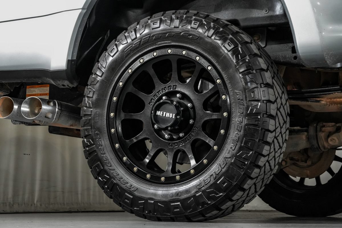 Used 2022 Ford F250 Platinum w/ FX4 Off-Road Package AWD/4WD image 53