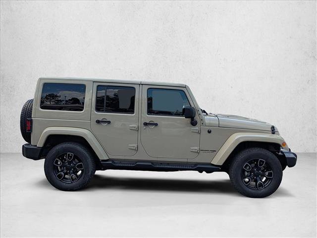 Used 2018 Jeep Wrangler Unlimited Sahara AWD/4WD image 4