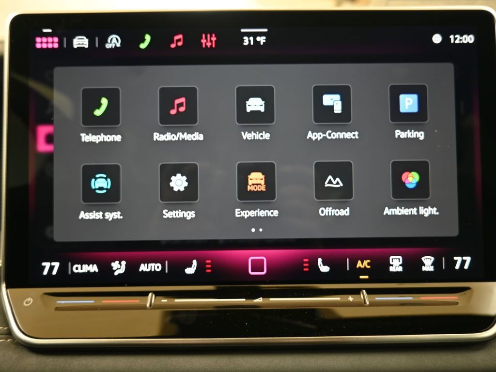 New 2026 Volkswagen Tiguan SE R-Line image 31