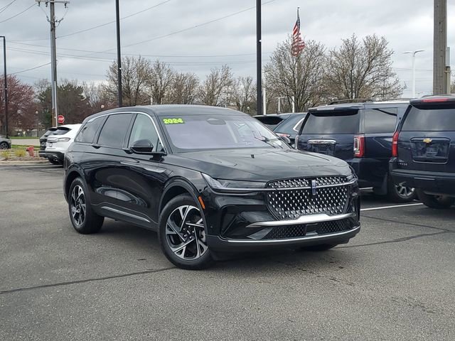 Certified 2024 Lincoln Nautilus Premier AWD/4WD image 30