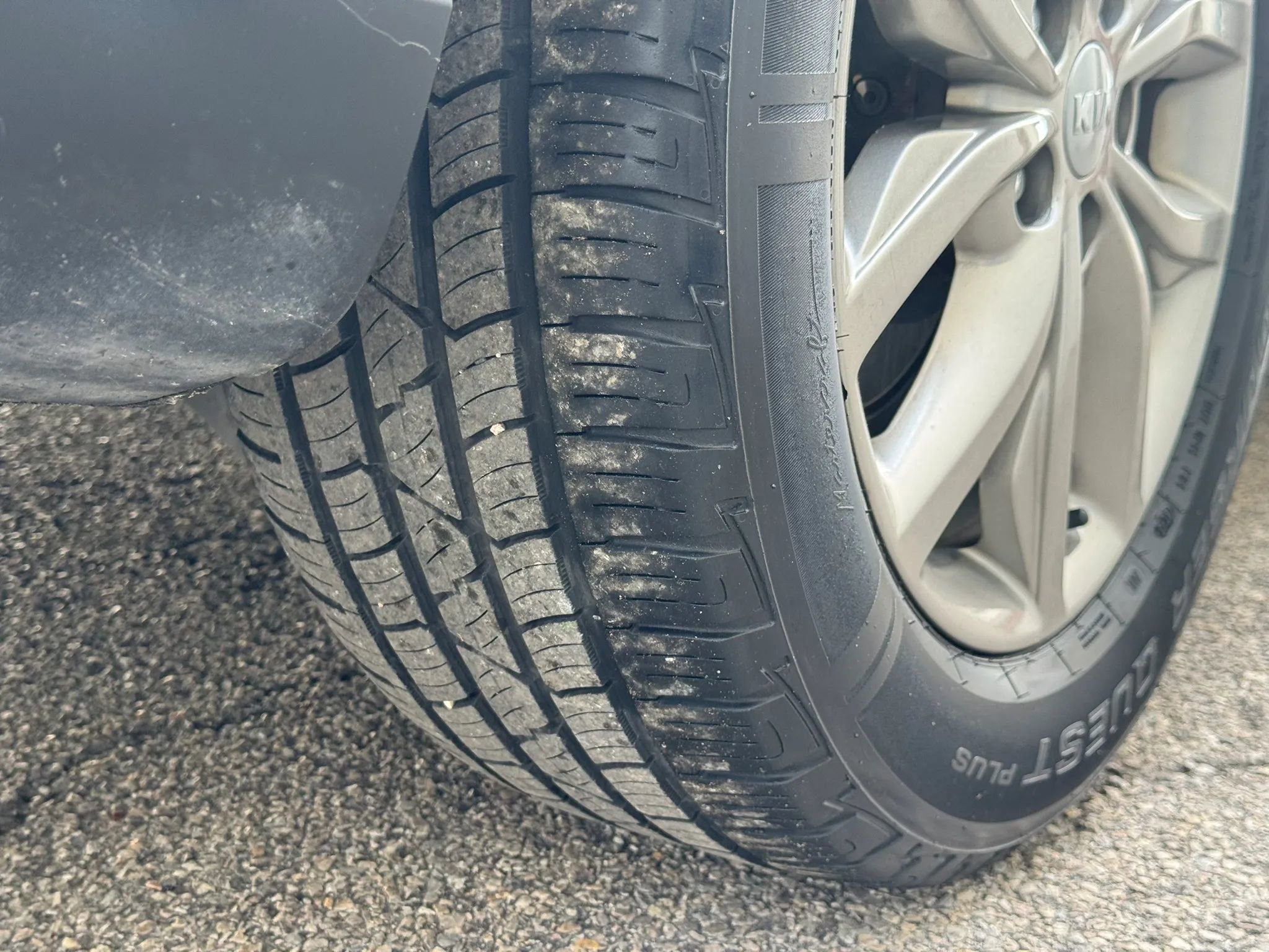 Used 2020 Kia Sedona EX FWD image 39