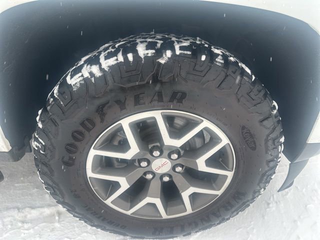 Used 2021 GMC Canyon AT4 image 14