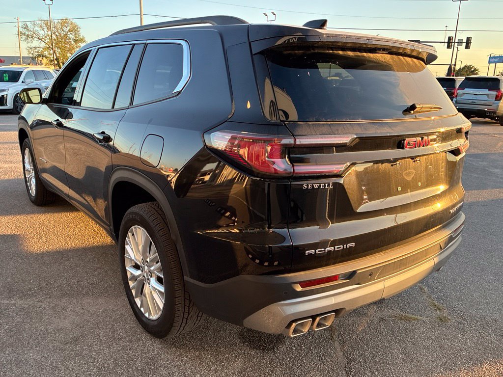Used 2026 GMC Acadia Elevation w/ Elevation Premium Package FWD image 4