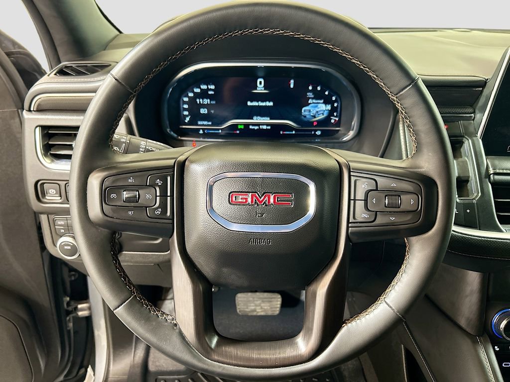 Used 2024 GMC Yukon AT4 w/ AT4 Premium Package AWD/4WD image 9