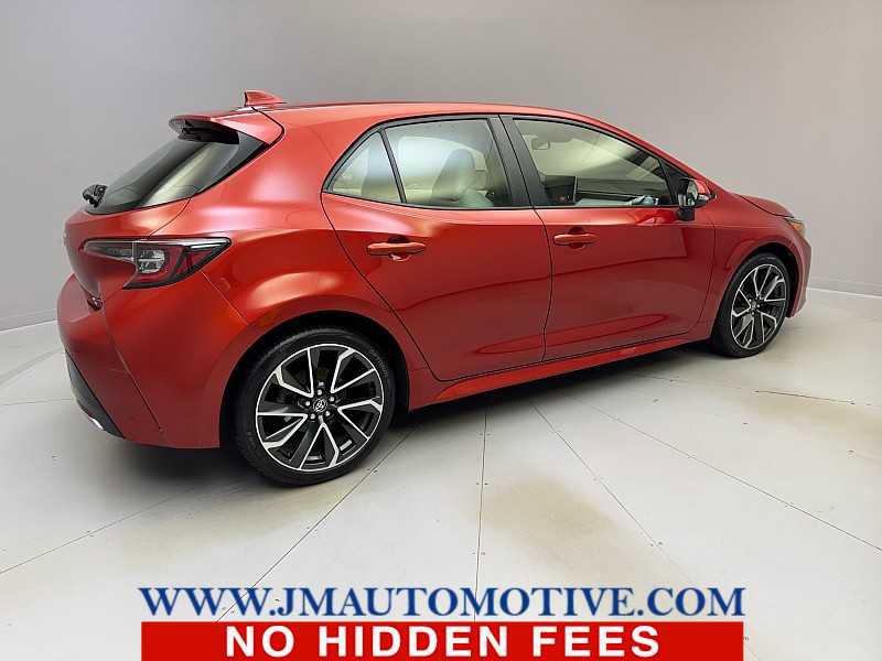 Used 2019 Toyota Corolla XSE image 5