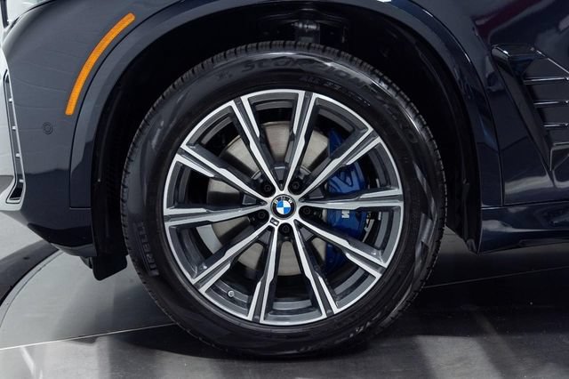 New 2026 BMW X5 xDrive40i w/ M Sport Package AWD/4WD image 26