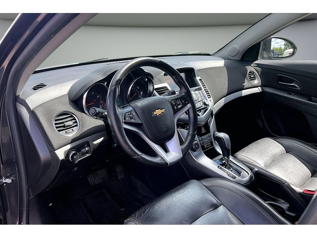 Used 2014 Chevrolet Cruze LTZ w/ RS Package FWD image 16