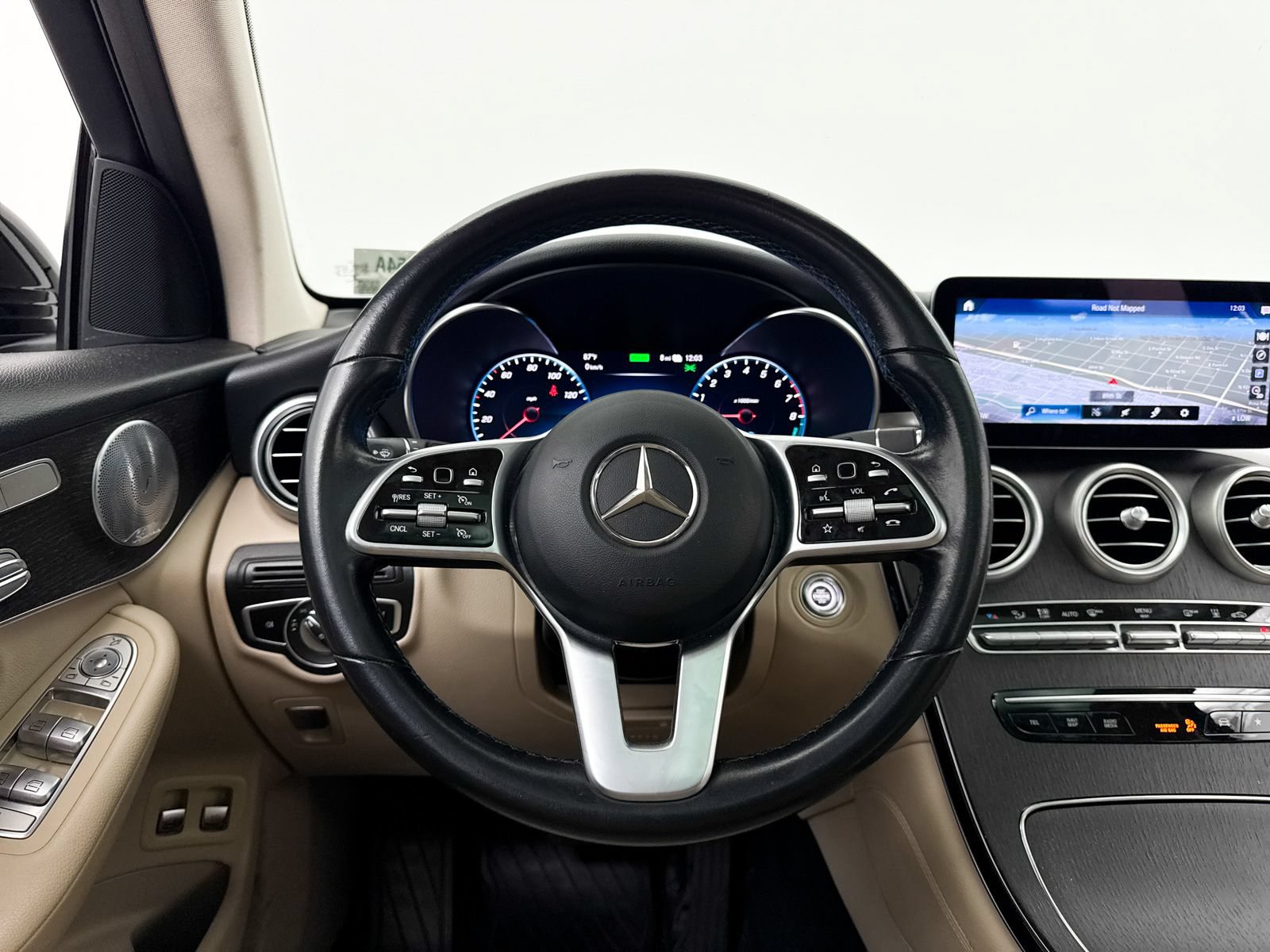 Used 2020 Mercedes-Benz GLC 350e 4MATIC image 5