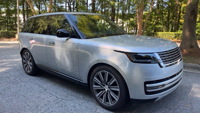 Certified 2025 Land Rover Range Rover Autobiography AWD/4WD image 2