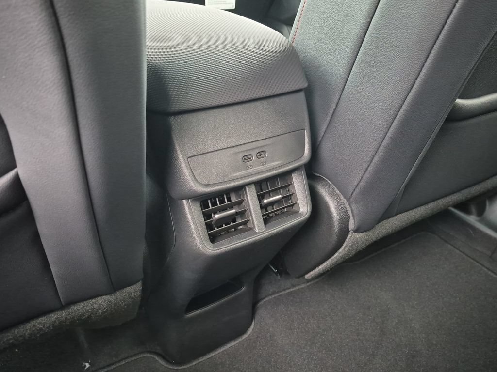 New 2027 Chevrolet Equinox RS w/ Safety and Technology Package AWD/4WD image 31