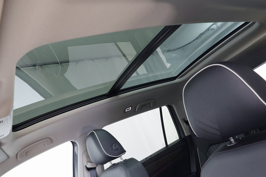 New 2026 Volkswagen Atlas SEL Premium R-Line image 13