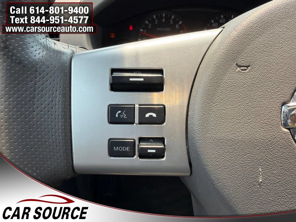 Used 2018 Nissan Frontier SV w/ Value Truck Package AWD/4WD image 12