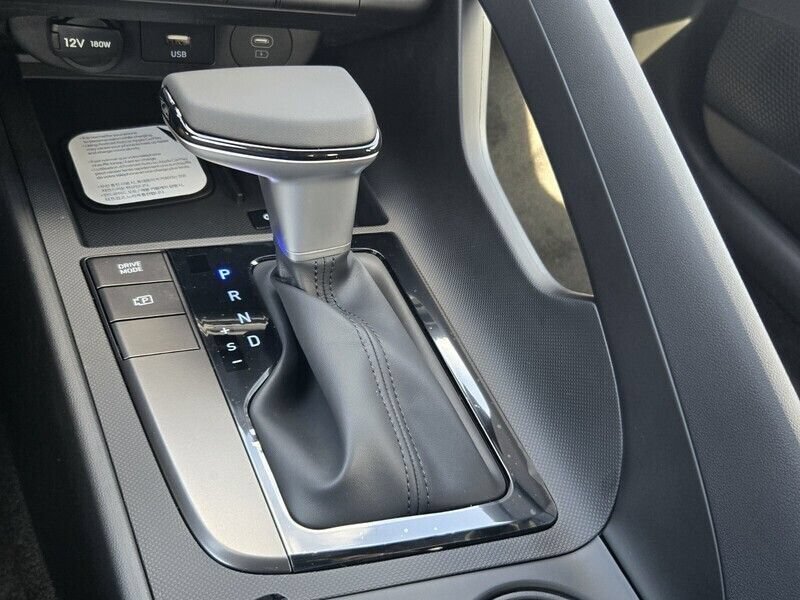 New 2026 Hyundai Elantra SEL Sport FWD image 11