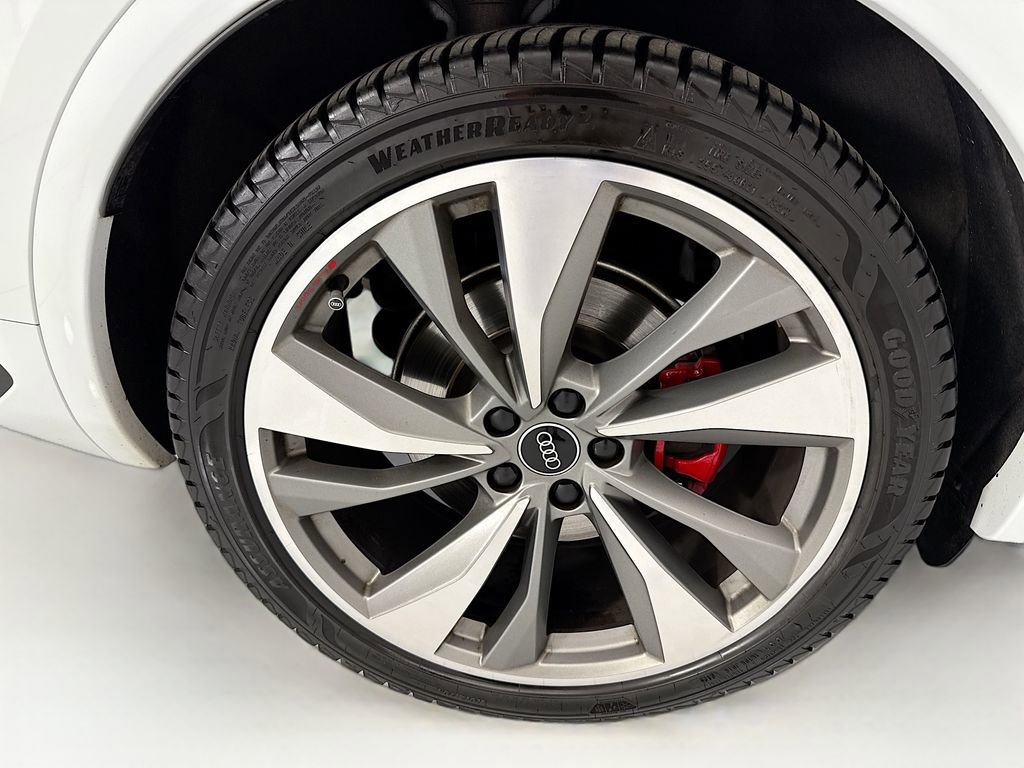 Used 2021 Audi SQ5 Premium Plus w/ Premium Plus Package image 32