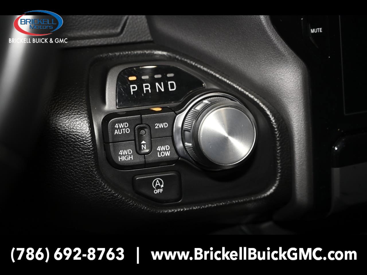 Used 2024 RAM 1500 Laramie AWD/4WD image 28