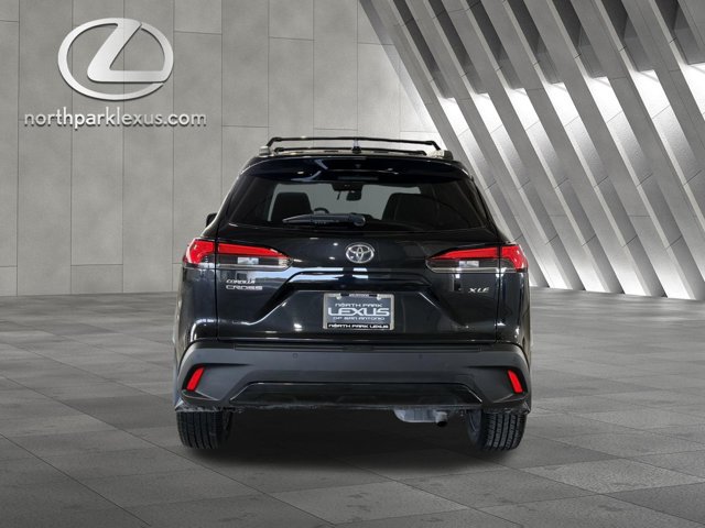 Used 2024 Toyota Corolla Cross XLE FWD image 27