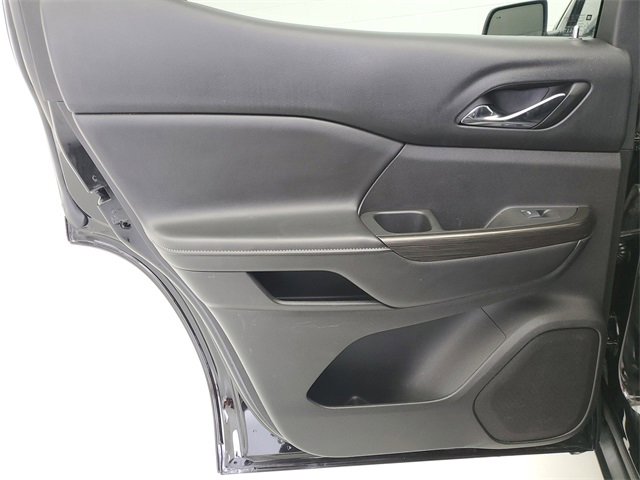 Used 2017 GMC Acadia SLT image 17