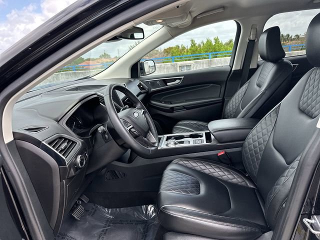 Used 2024 Ford Edge Titanium image 23