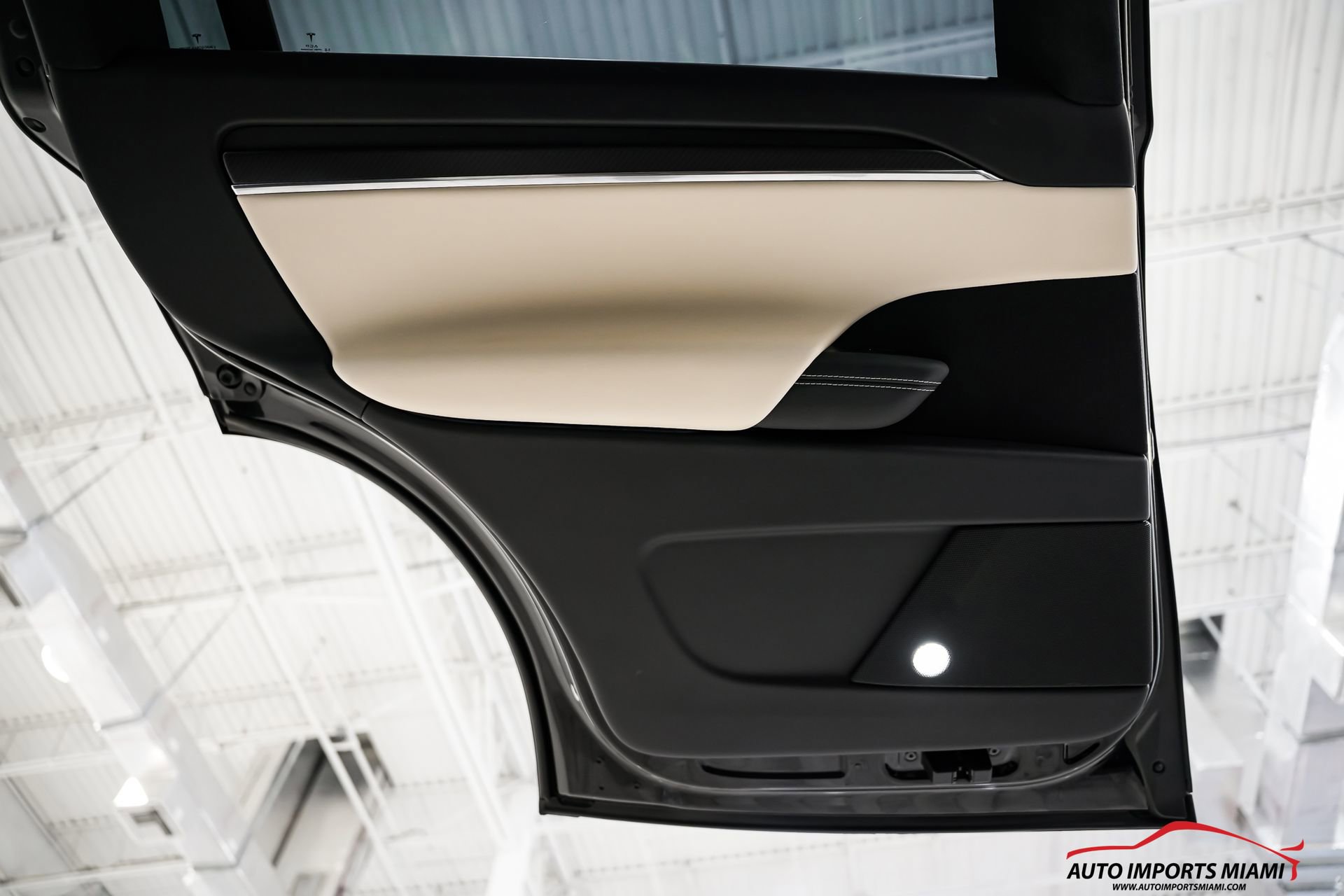 Used 2022 Tesla Model X Plaid image 55