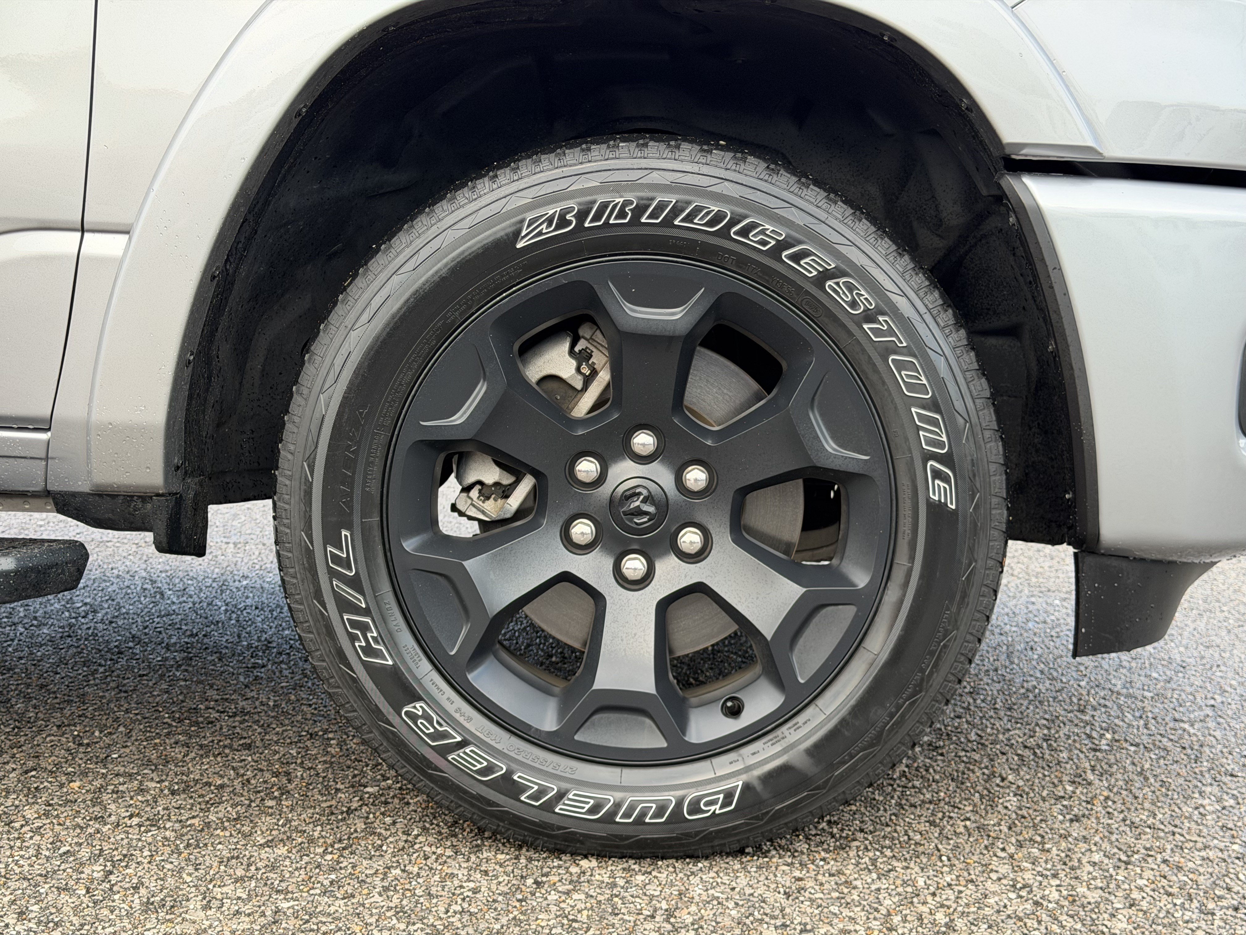 Used 2025 RAM 1500 Big Horn AWD/4WD image 13