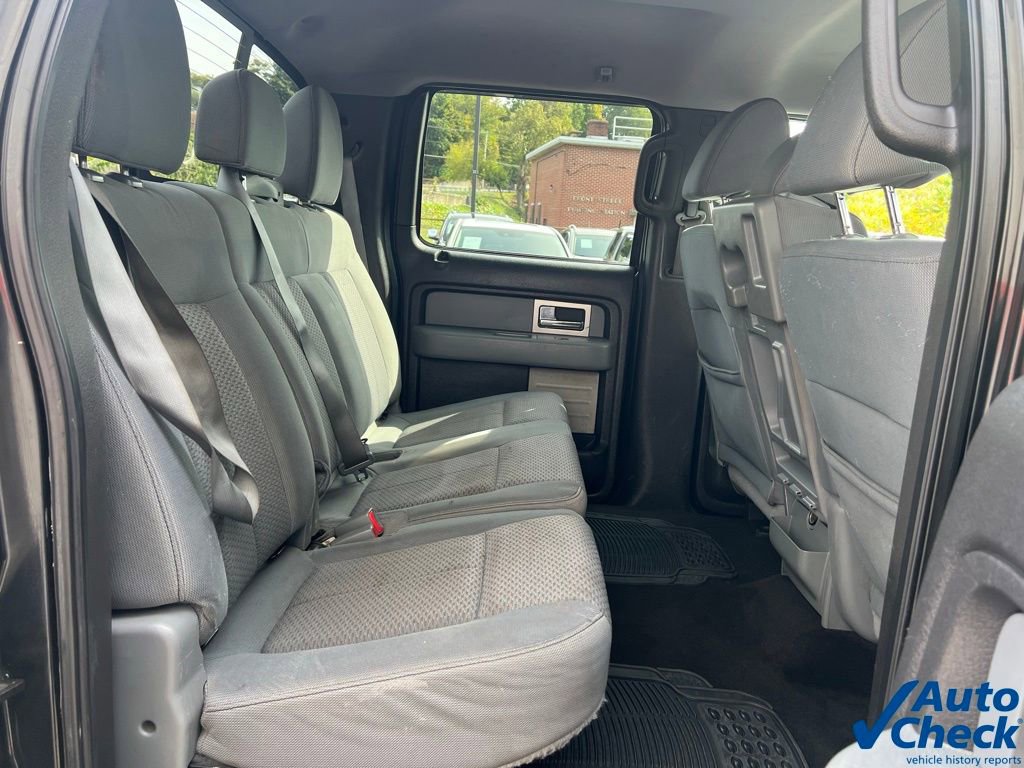 Used 2011 Ford F150 XLT w/ XLT Chrome Pkg image 35