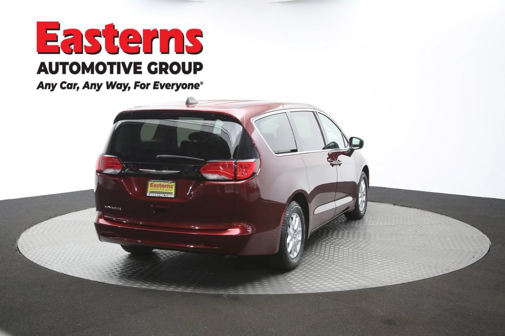Used 2023 Chrysler Voyager LX FWD image 39