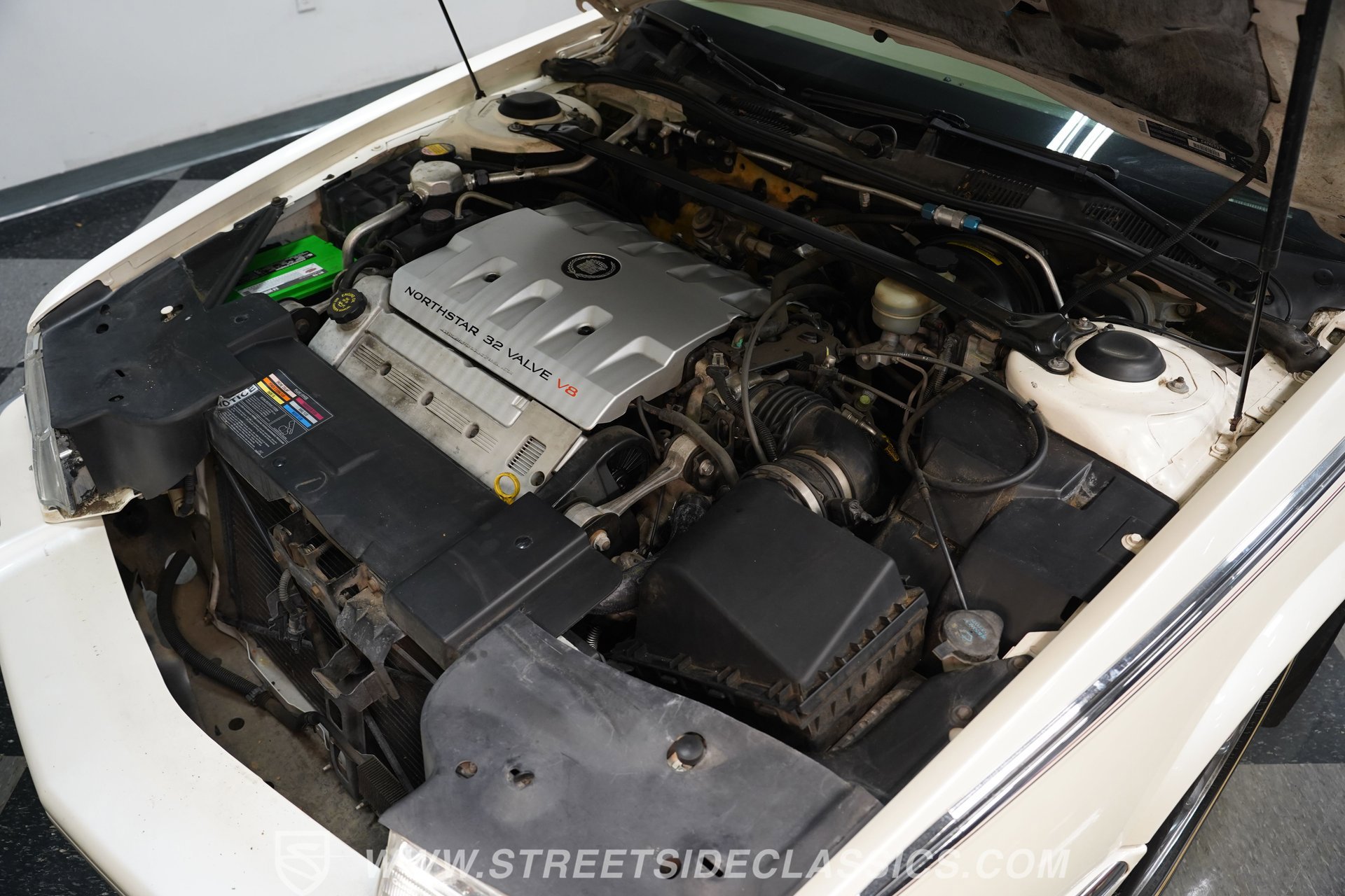 Used 2001 Cadillac Eldorado ESC w/ Comfort/Convenience Pkg FWD image 31