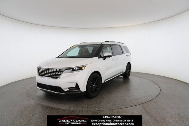 Used 2024 Kia Carnival SX