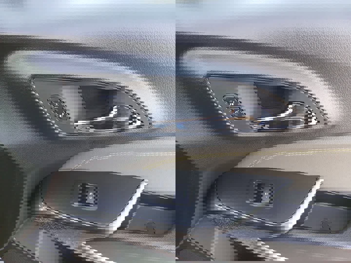 New 2026 Chevrolet Trax ACTIV w/ Sunroof Package image 45