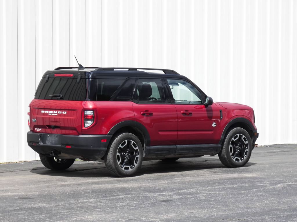 Used 2021 Ford Bronco Sport Outer Banks w/ Outer Banks Package (96D) AWD/4WD image 3