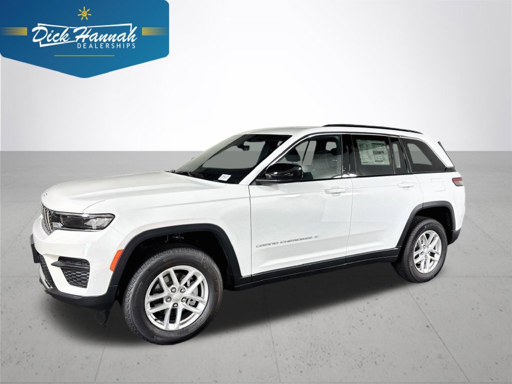 New 2026 Jeep Grand Cherokee Laredo X AWD/4WD image 1