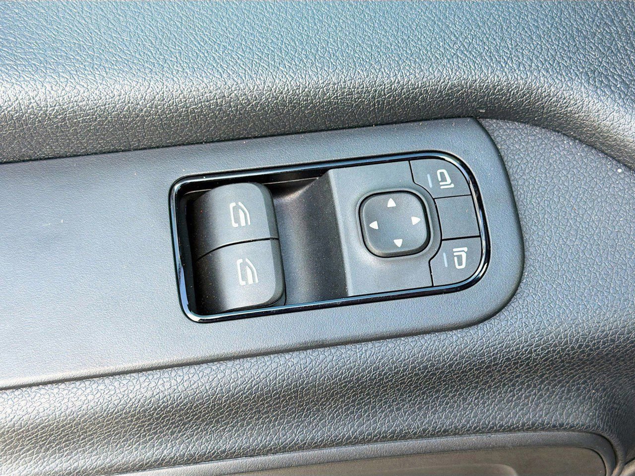 Used 2023 Mercedes-Benz Sprinter 3500 image 20