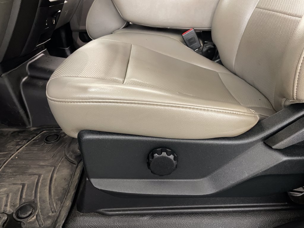 Used 2020 Ford F250 XL w/ Power Equipment Group RWD image 22