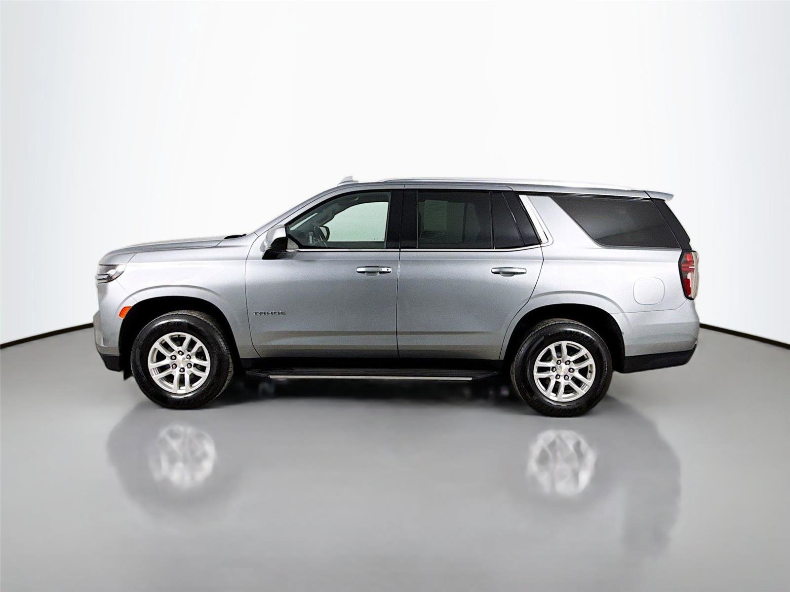 Used 2023 Chevrolet Tahoe LS AWD/4WD image 6