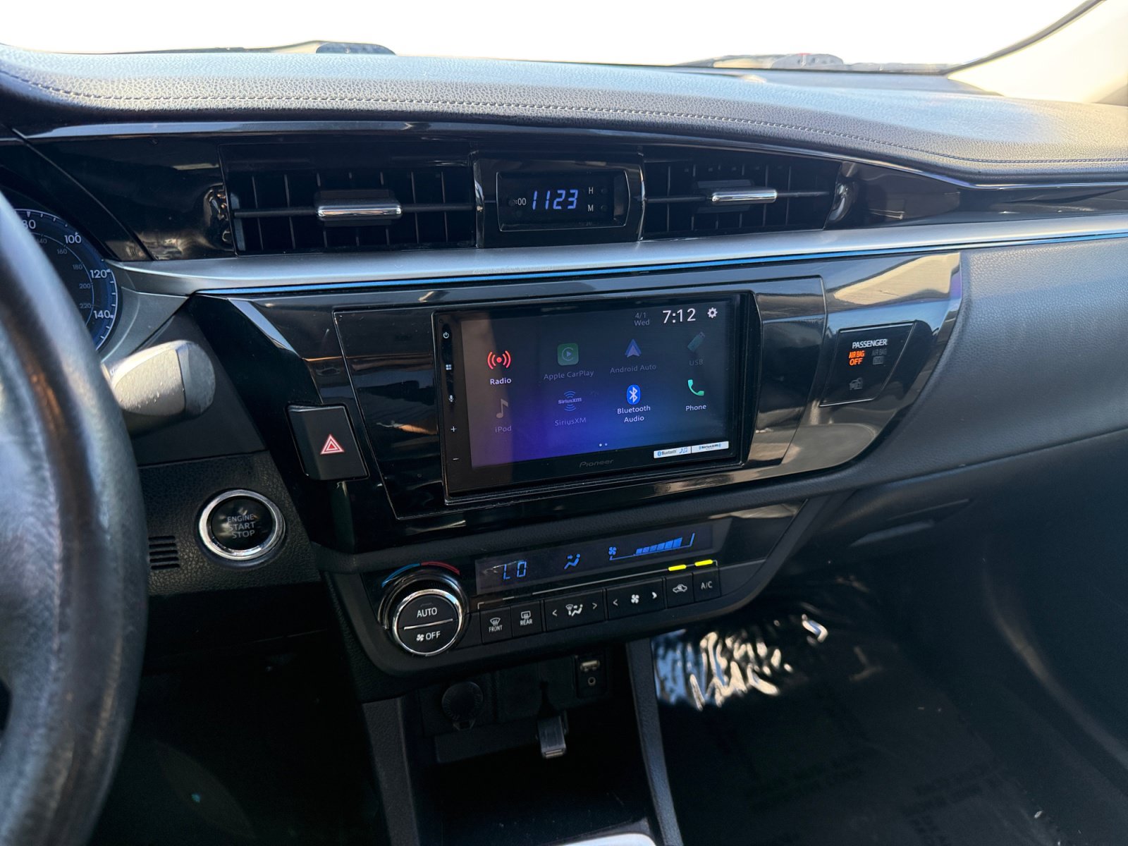 Used 2014 Toyota Corolla S FWD image 12