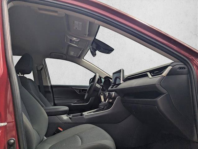 Used 2024 Toyota RAV4 LE FWD image 15