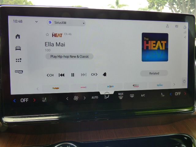 Used 2025 Ford Expedition King Ranch image 32