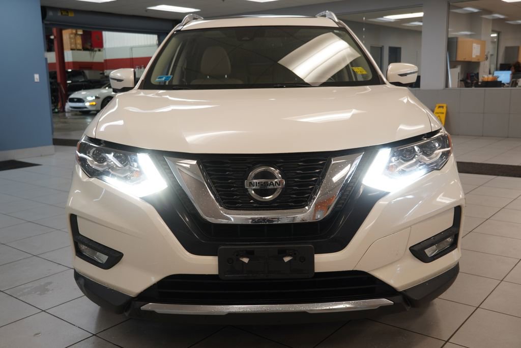 Used 2018 Nissan Rogue SL w/ Premium Package AWD/4WD image 18