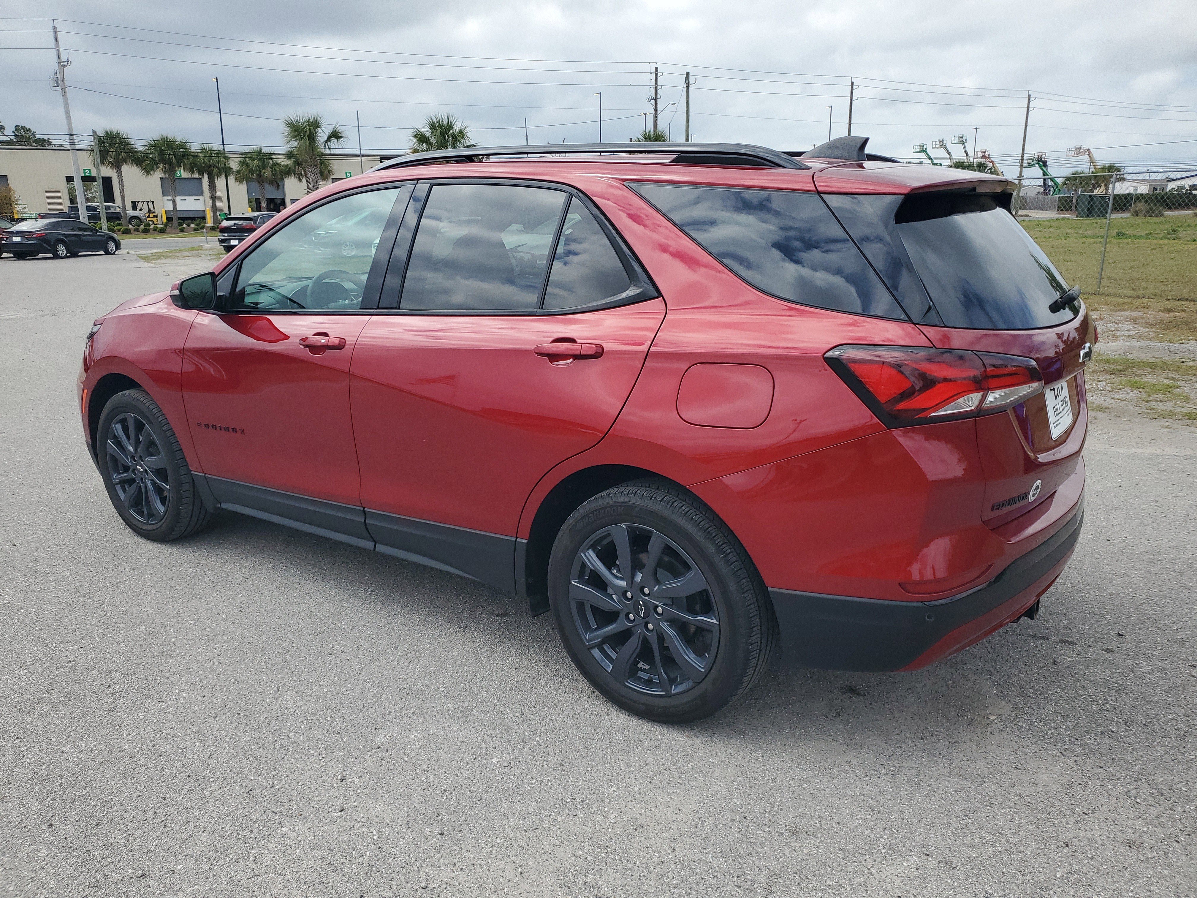 Used 2024 Chevrolet Equinox RS FWD image 6