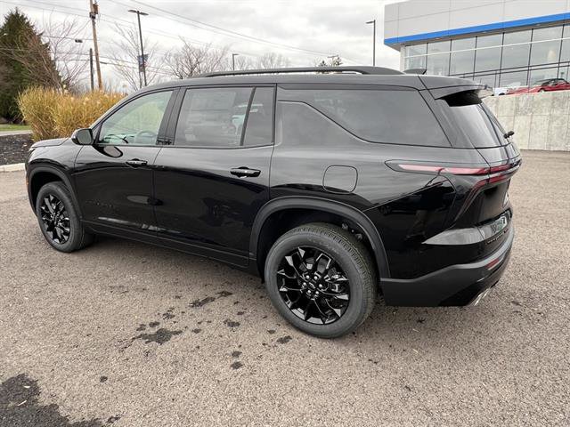 New 2026 Chevrolet Traverse LT image 3
