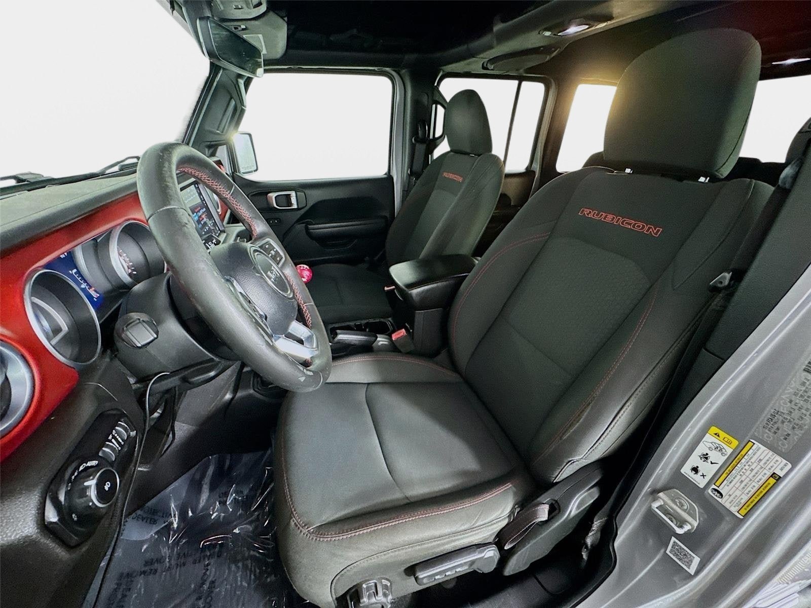 Used 2018 Jeep Wrangler Unlimited Rubicon AWD/4WD image 12
