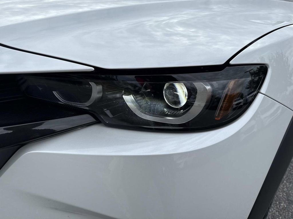 Used 2023 MAZDA CX-50 2.5 S w/ Accent Package image 12