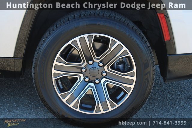 Used 2022 Jeep Wagoneer Series III image 8