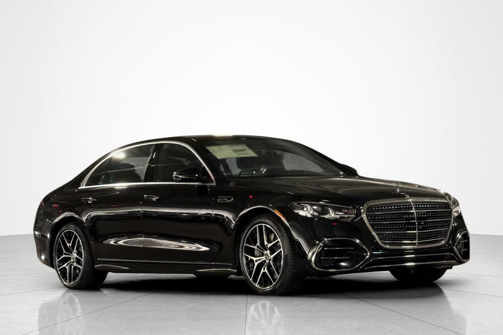 New 2027 Mercedes-Benz S 580 4MATIC Sedan image 7