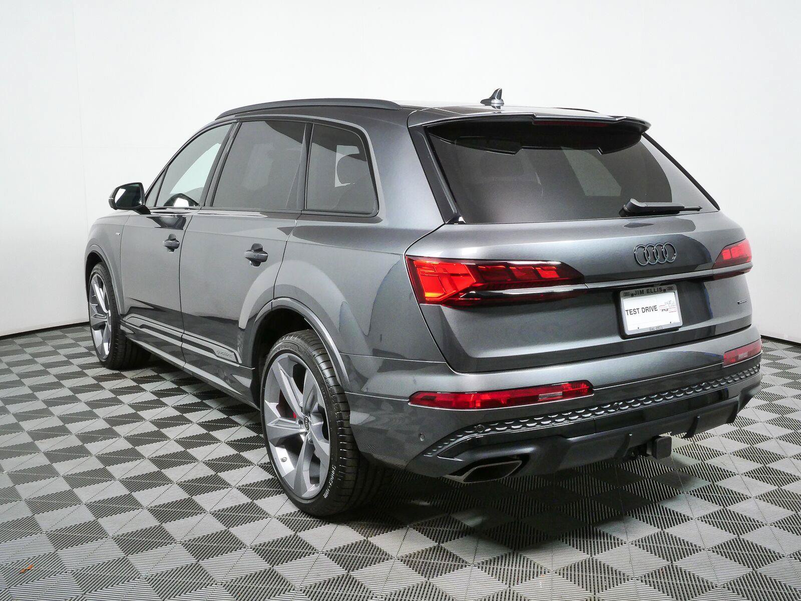 New 2026 Audi Q7 3.0T Prestige AWD/4WD image 33