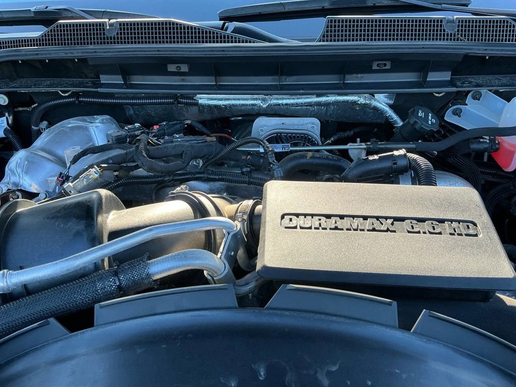Used 2024 Chevrolet Silverado 2500 ZR2 w/ Technology Package AWD/4WD image 25