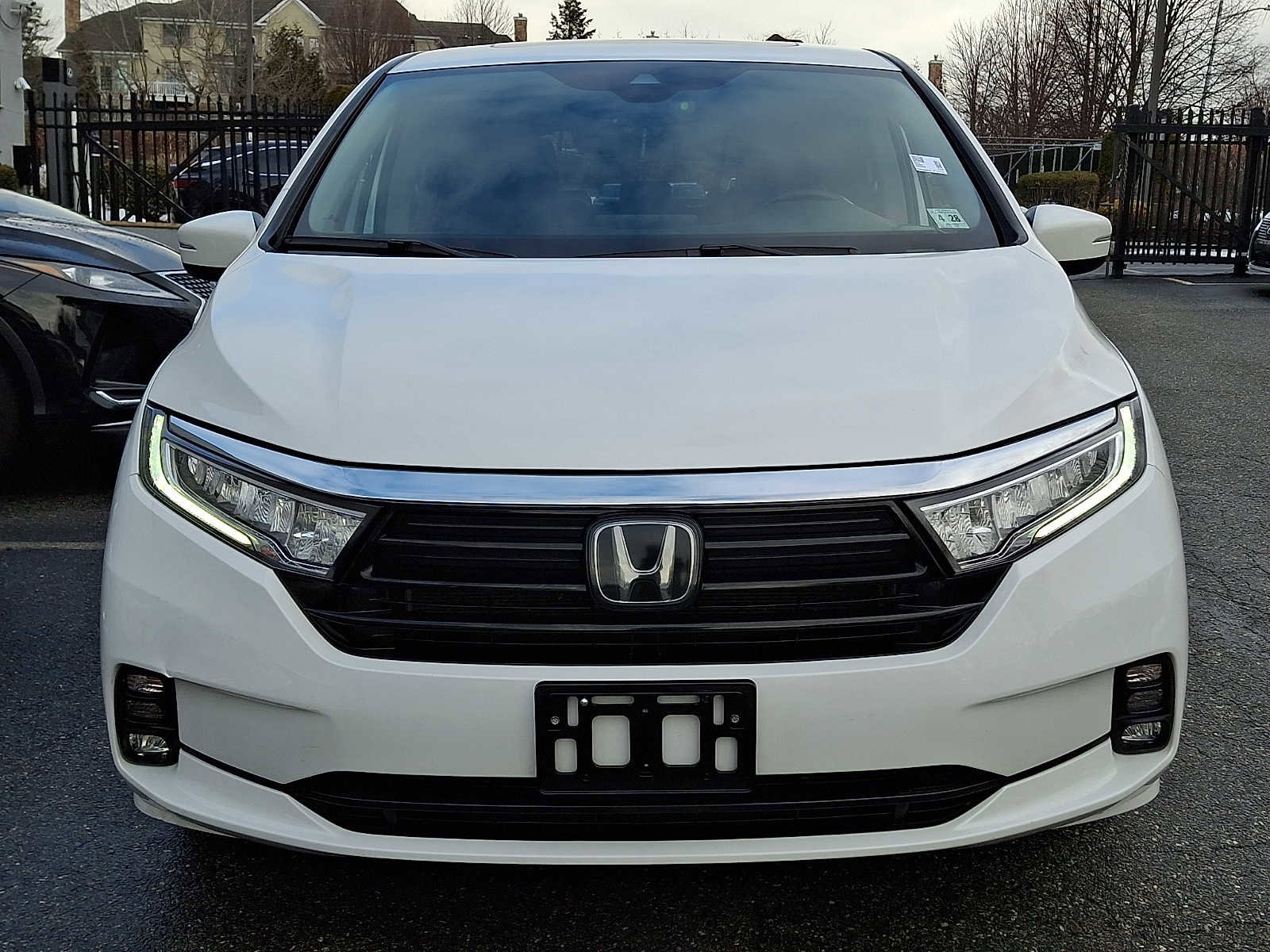 Used 2023 Honda Odyssey EX-L image 2