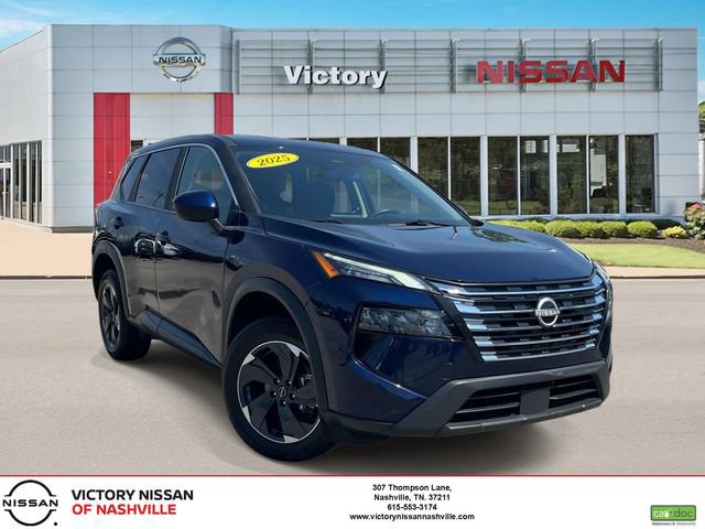 Used 2025 Nissan Rogue SV AWD/4WD image 1
